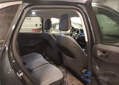 2022 Ford Escape Se z USA, uszkodzony, nr VIN 1FMCU9G60NUB71195